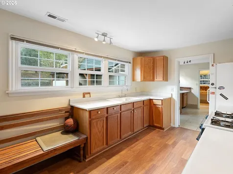13635 SW Hall Boulevard Portland OR 97223