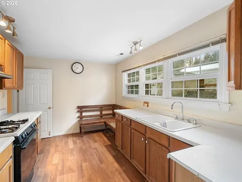 13635 SW Hall Boulevard Portland OR 97223