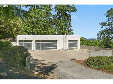 13440 SW Mccabe Chapel Road Mcminnville OR 97128