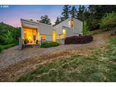13440 SW Mccabe Chapel Road Mcminnville OR 97128