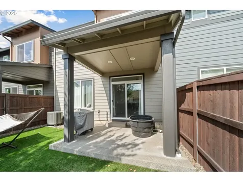12009 NE 108th Street Vancouver WA 98662