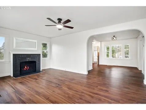 1323 D Street Washougal WA 98671
