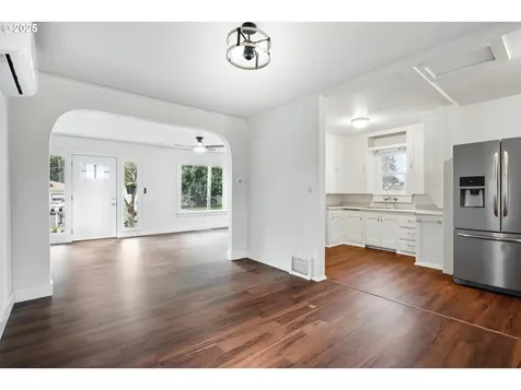1323 D Street Washougal WA 98671