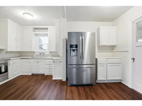 1323 D Street Washougal WA 98671