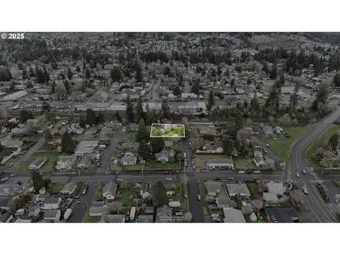 1323 D Street Washougal WA 98671