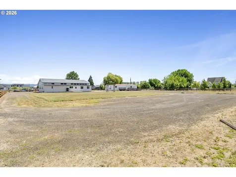 9015 Community Club Road Amity OR 97101
