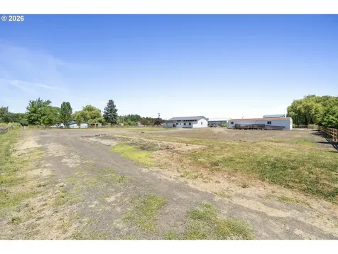 9015 Community Club Road Amity OR 97101
