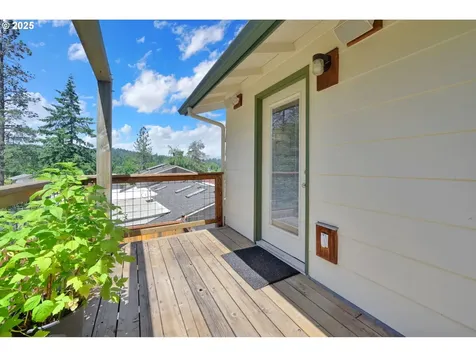 500 E 46th Avenue Eugene OR 97405