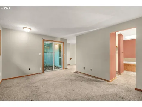 8340 SW Colony Creek Court Portland OR 97224