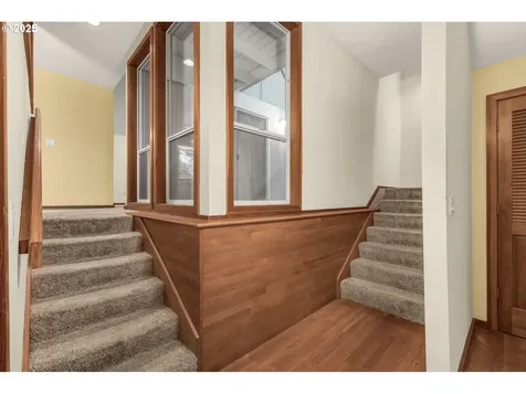 8340 SW Colony Creek Court Portland OR 97224