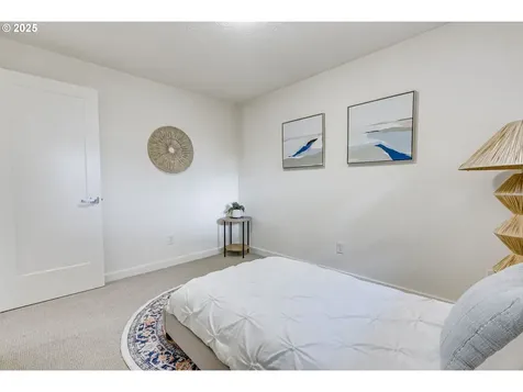 3711 N Alaska Place Portland OR 97217