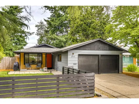 3711 N Alaska Place Portland OR 97217