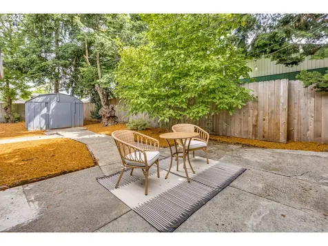 3711 N Alaska Place Portland OR 97217