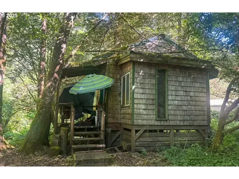 66487 Chemeketa Road Coos Bay OR 97420