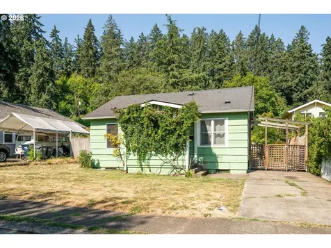 2570 Emerald Street Eugene OR 97403
