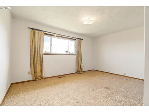 16850 S Beckman Road Oregon City OR 97045