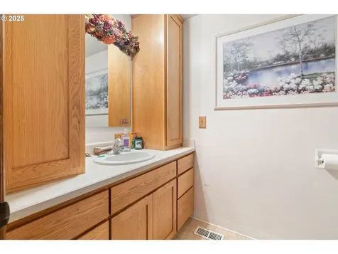 16850 S Beckman Road Oregon City OR 97045