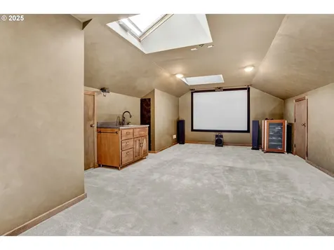 5690 Childs Road Lake Oswego OR 97035