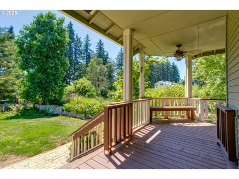 5690 Childs Road Lake Oswego OR 97035