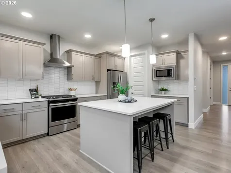 23886 SW Heron Lakes Drive Sherwood OR 97140