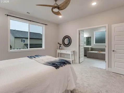 23886 SW Heron Lakes Drive Sherwood OR 97140