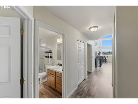 874 N Henry Street Coquille OR 97423