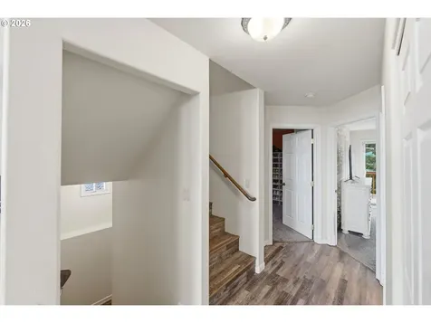 874 N Henry Street Coquille OR 97423