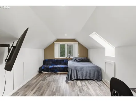 874 N Henry Street Coquille OR 97423
