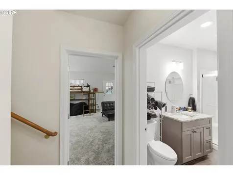 874 N Henry Street Coquille OR 97423