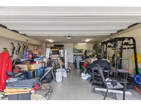 874 N Henry Street Coquille OR 97423