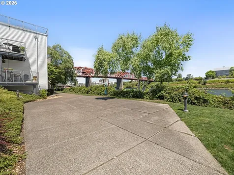 840 NW Naito Parkway Portland OR 97209