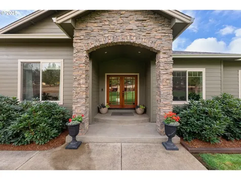 157 Pine Meadows Lane Roseburg OR 97471