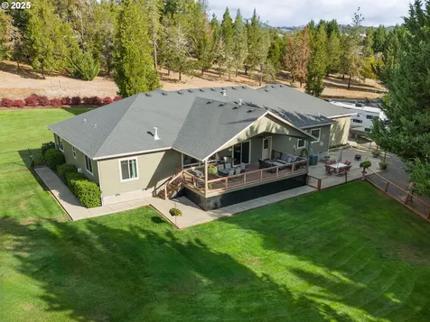 157 Pine Meadows Lane Roseburg OR 97471