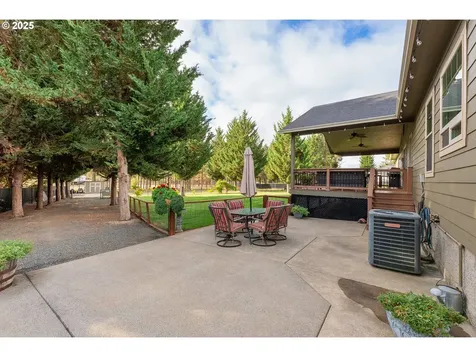 157 Pine Meadows Lane Roseburg OR 97471