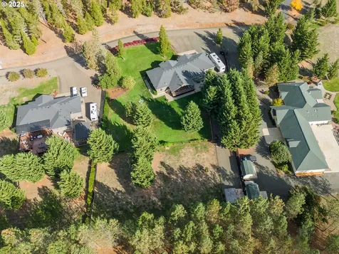 157 Pine Meadows Lane Roseburg OR 97471