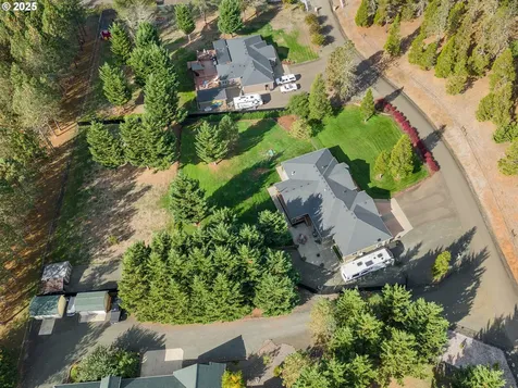 157 Pine Meadows Lane Roseburg OR 97471