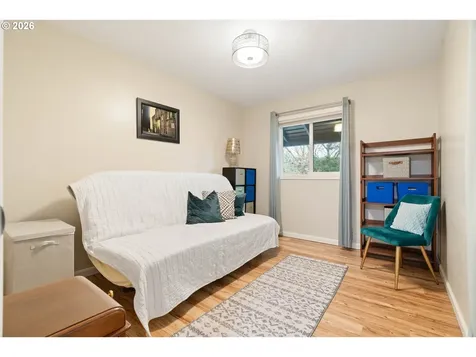 3032 SW Florida Court Portland OR 97219