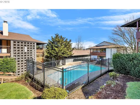 3032 SW Florida Court Portland OR 97219