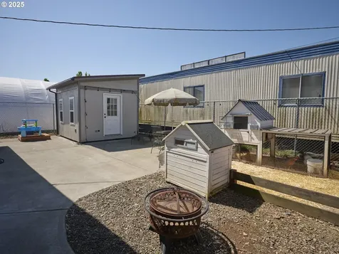 187 Hansen Lane Woodland WA 98674