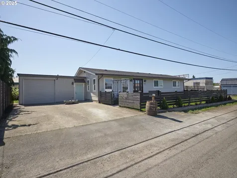 187 Hansen Lane Woodland WA 98674
