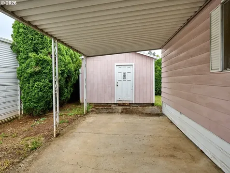 620 SE 2nd Avenue Canby OR 97013