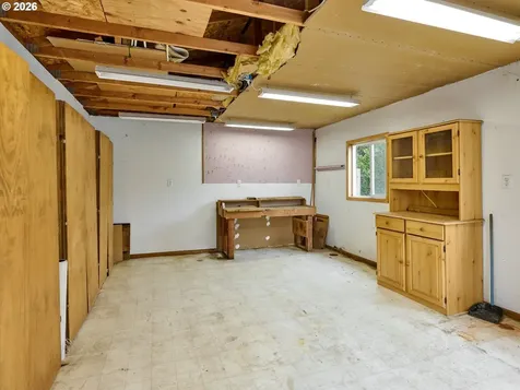 620 SE 2nd Avenue Canby OR 97013