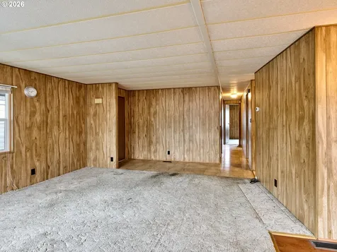 620 SE 2nd Avenue Canby OR 97013
