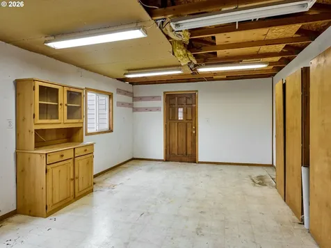 620 SE 2nd Avenue Canby OR 97013
