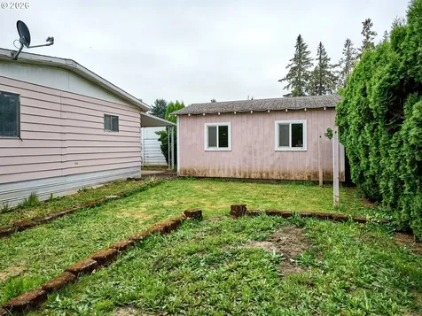 620 SE 2nd Avenue Canby OR 97013