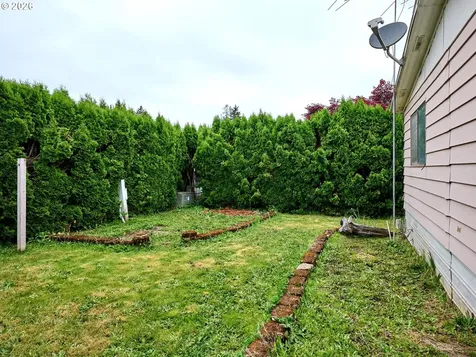 620 SE 2nd Avenue Canby OR 97013