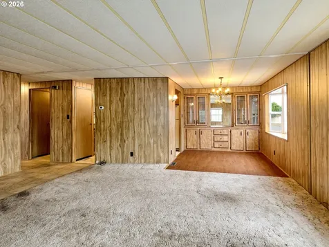 620 SE 2nd Avenue Canby OR 97013