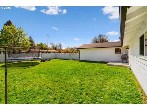 115 SW 4th Street Battle Ground WA 98604