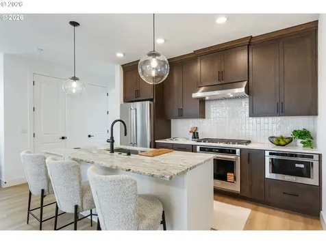 6495 NW Olympic Lane Camas WA 98607