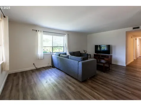 1403 Haven Street Eugene OR 97402